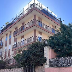 Caralis Suites Rooms